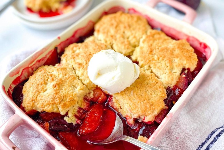 Kırmızı Erikli Cobbler Tarifi
