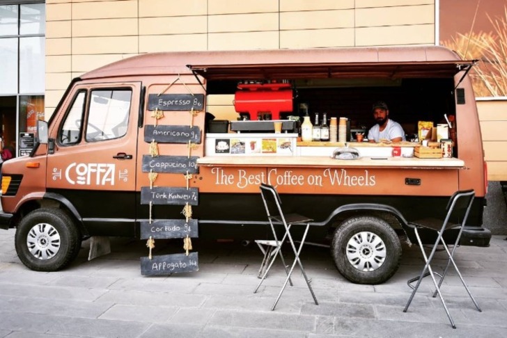 https://www.instagram.com/coffacoffeetruck/ | instagram