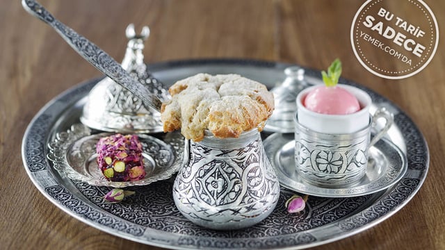 Izaka Restaurant'tan: Tahinli Akıtma