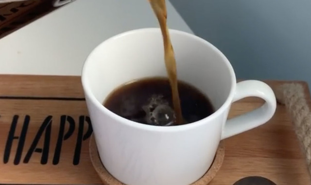 French Pressle: Filtre Kahve