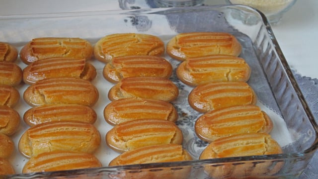 Şekerpare Kaç Kalori?