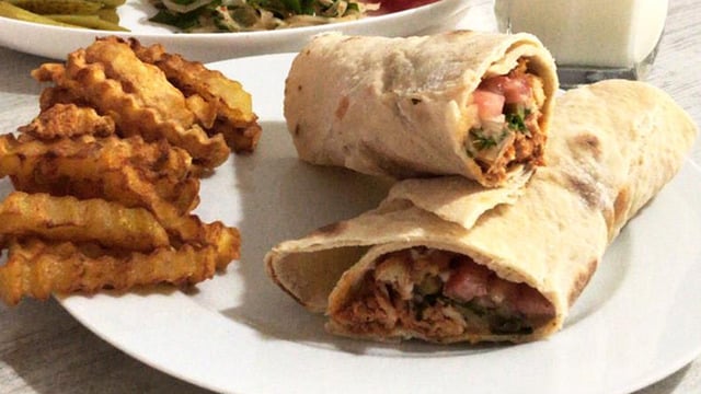 Leziz Aromasıyla: Ev Yapımı Tavuk Döner