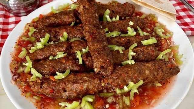 İştahları Kabartan: Ezmeli Kebap