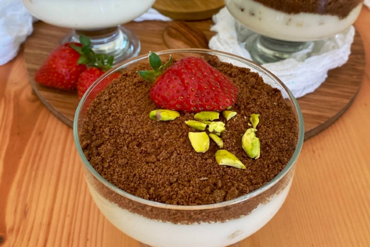 Hafif Tatlı Sevenlere: Elmalı Sütlü Muhallebi
