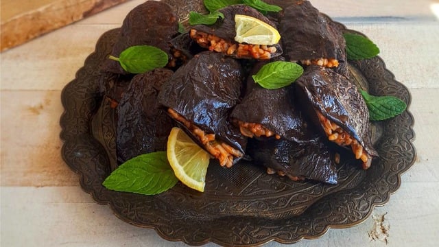 Mardin Usulü: Zeytinyağlı Kuru Dolma