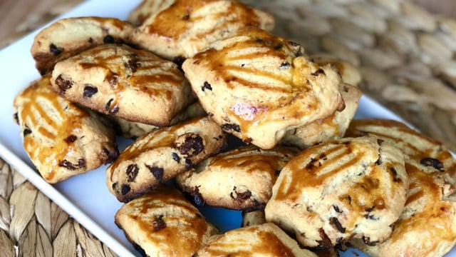 Pastane Usulü: Kuru Üzümlü Kurabiye
