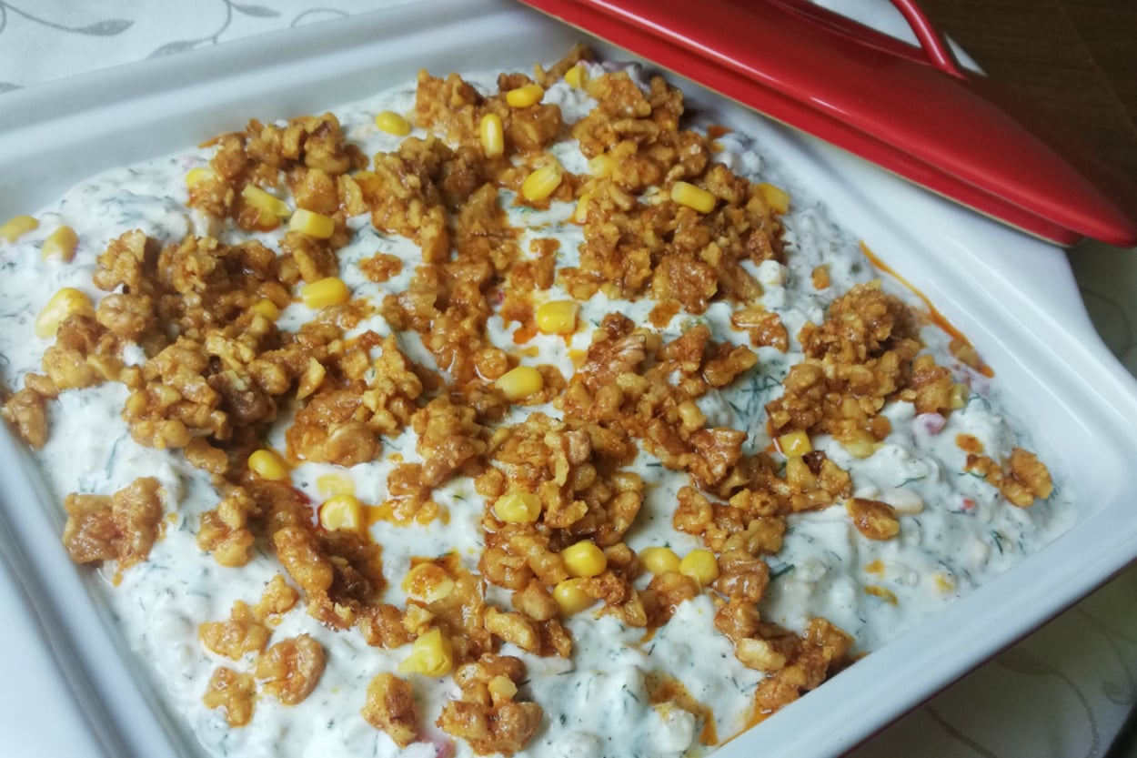 Ferah Yancı: Kavrulmuş Cevizli Buğday Salatası