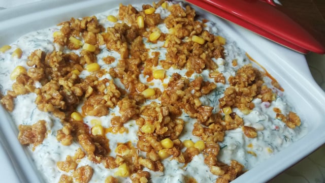 Ferah Yancı: Kavrulmuş Cevizli Buğday Salatası