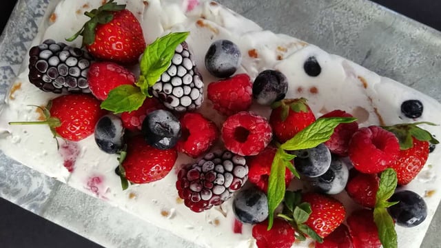 Serinleme Zamanı: Meyveli Parfe