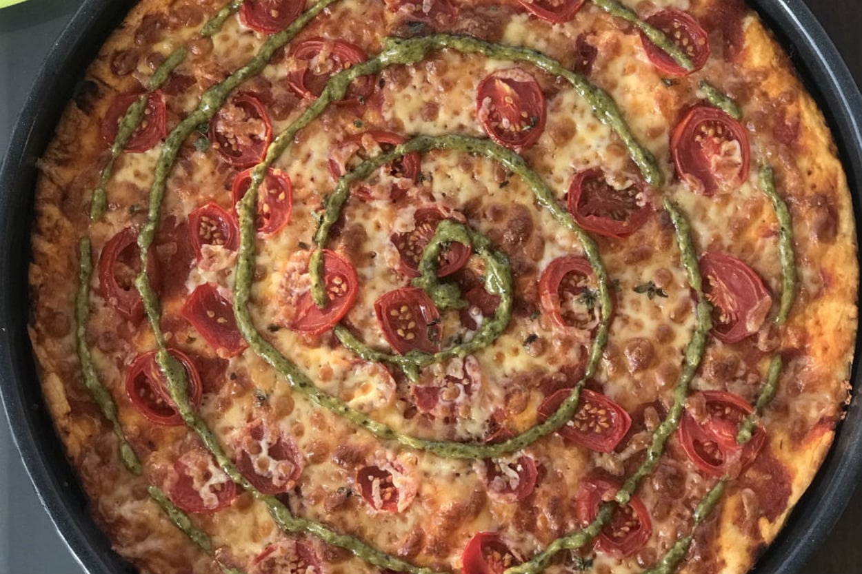 Pizza Şöleni: Pesto Soslu Margherita