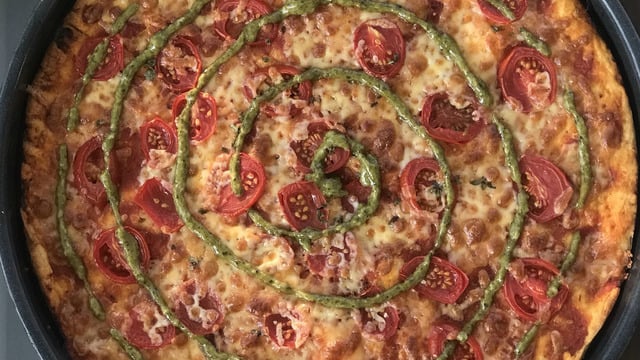 Pizza Şöleni: Pesto Soslu Margherita