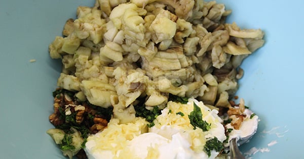 lapneli-koz-patlican-salatasi-adim-2