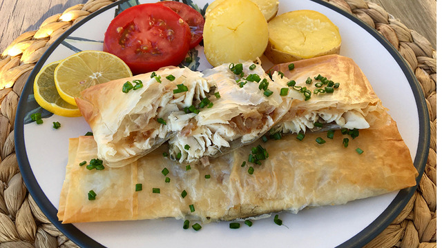 Dışı Çıtır İçi Lezzet Dolu: Baklava Yufkasında Levrek Fileto