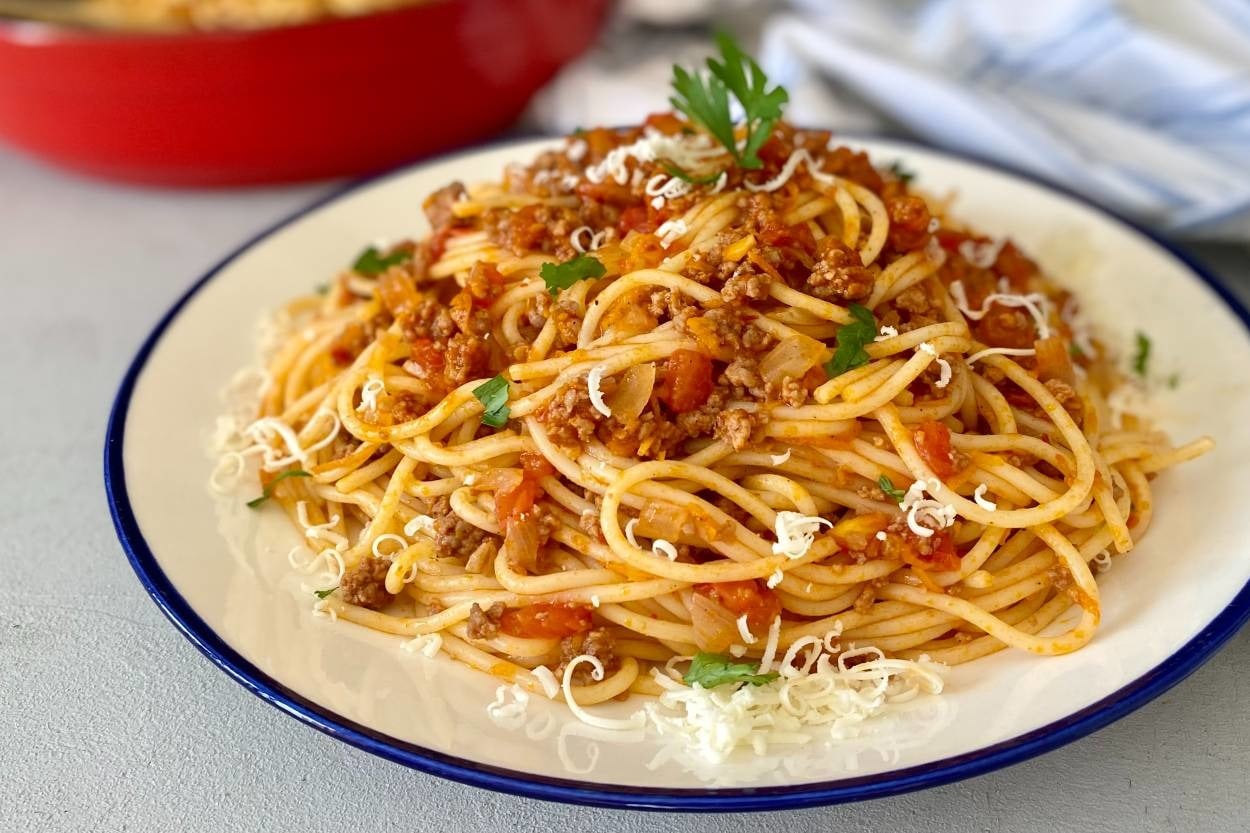 Lezzet Sırlarıyla: Bolonez Soslu Spagetti