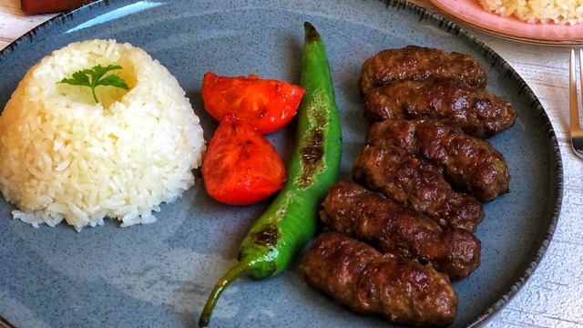 Köfte Denince Akla Hemen Gelen: Tekirdağ Köftesi