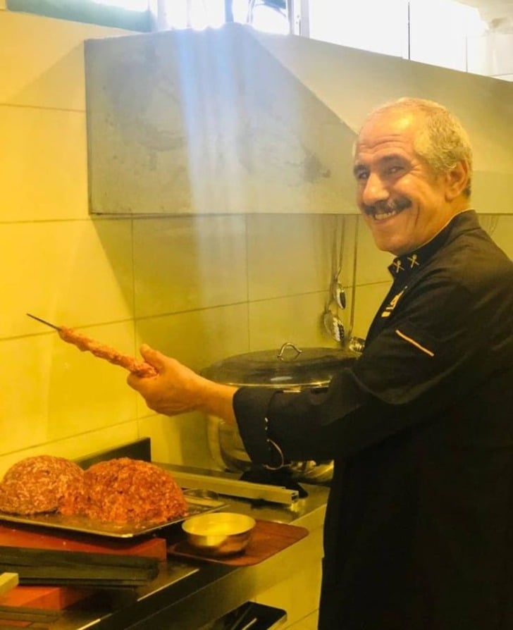 Fatih'in En Tatlı Kebapçısı: Kebapçı Mustafa Usta