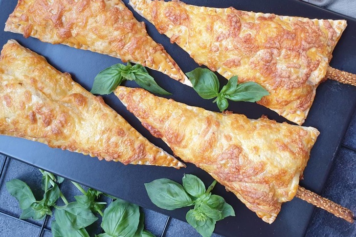 Çubukta Pizza Tarifi
