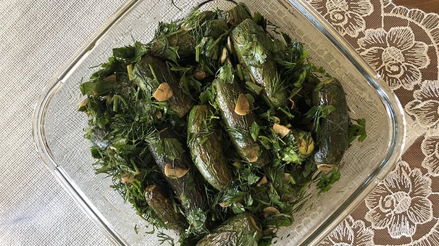 Nar Ekşili Sosuyla: Bebek Kabak