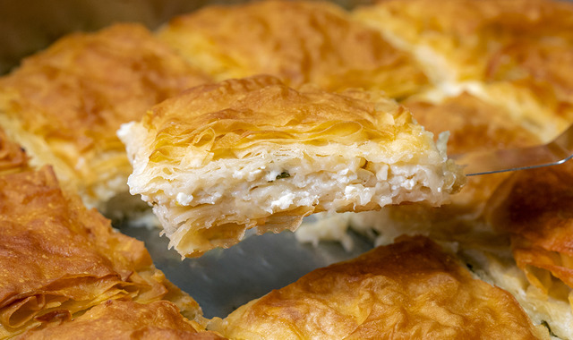 Su Böreği Tadında: Sütle Pişen Börek