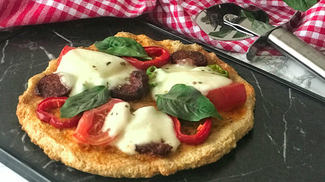 Tok Tutar: Yulaf Unlu Fit Pizza