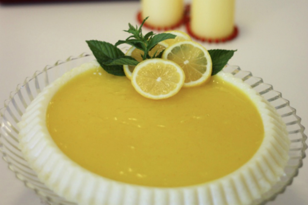 Sütlü Tatlıların En Güzeli: Limonlu İrmik Tatlısı
