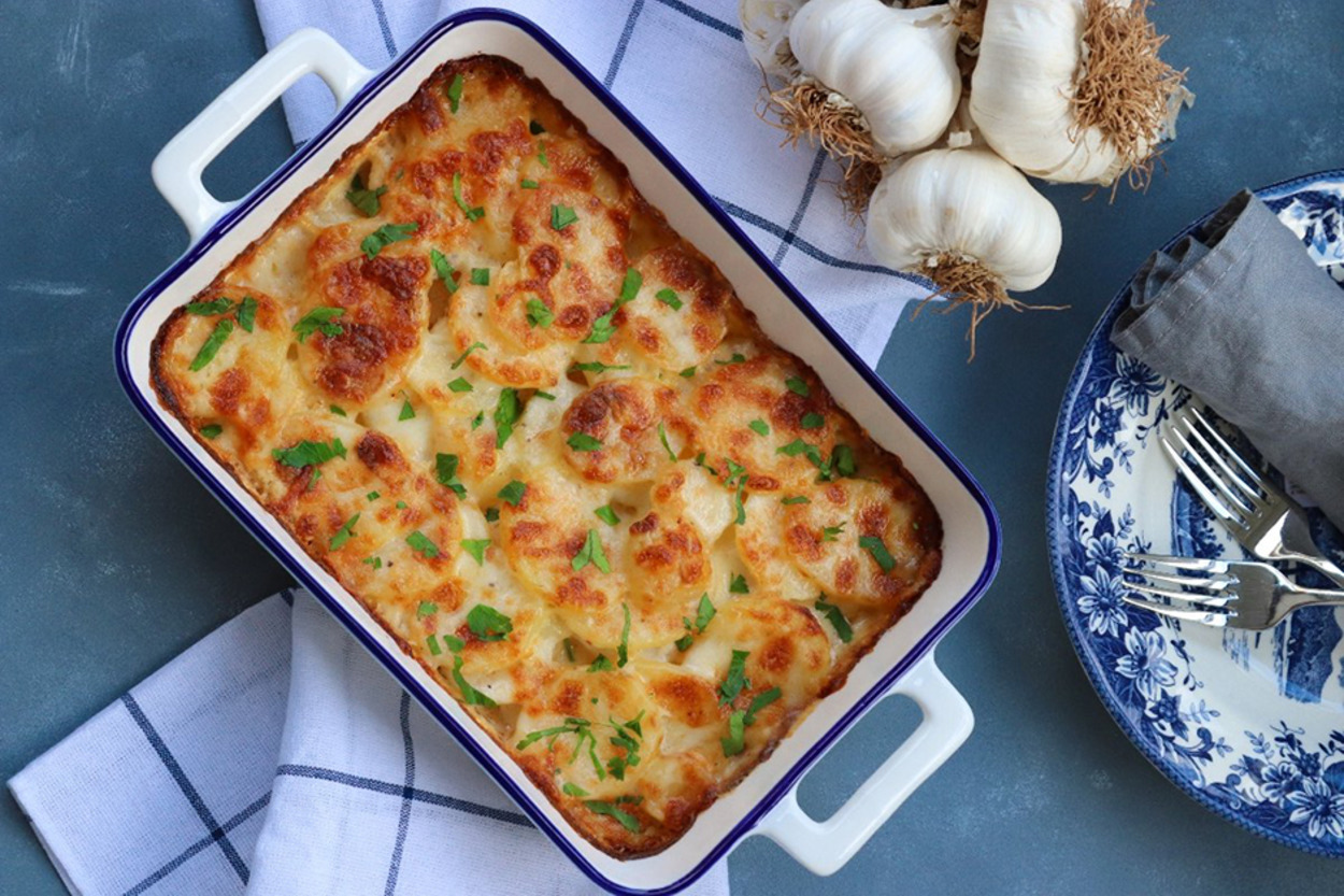 Ana Yemeklerin Yanına: Patates Graten
