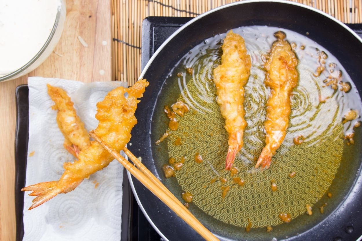 Çıtır Çıtır Sebzelerin, Deniz Ürünlerinin Sırrı Onda: Tempura Nasıl Yapılır?