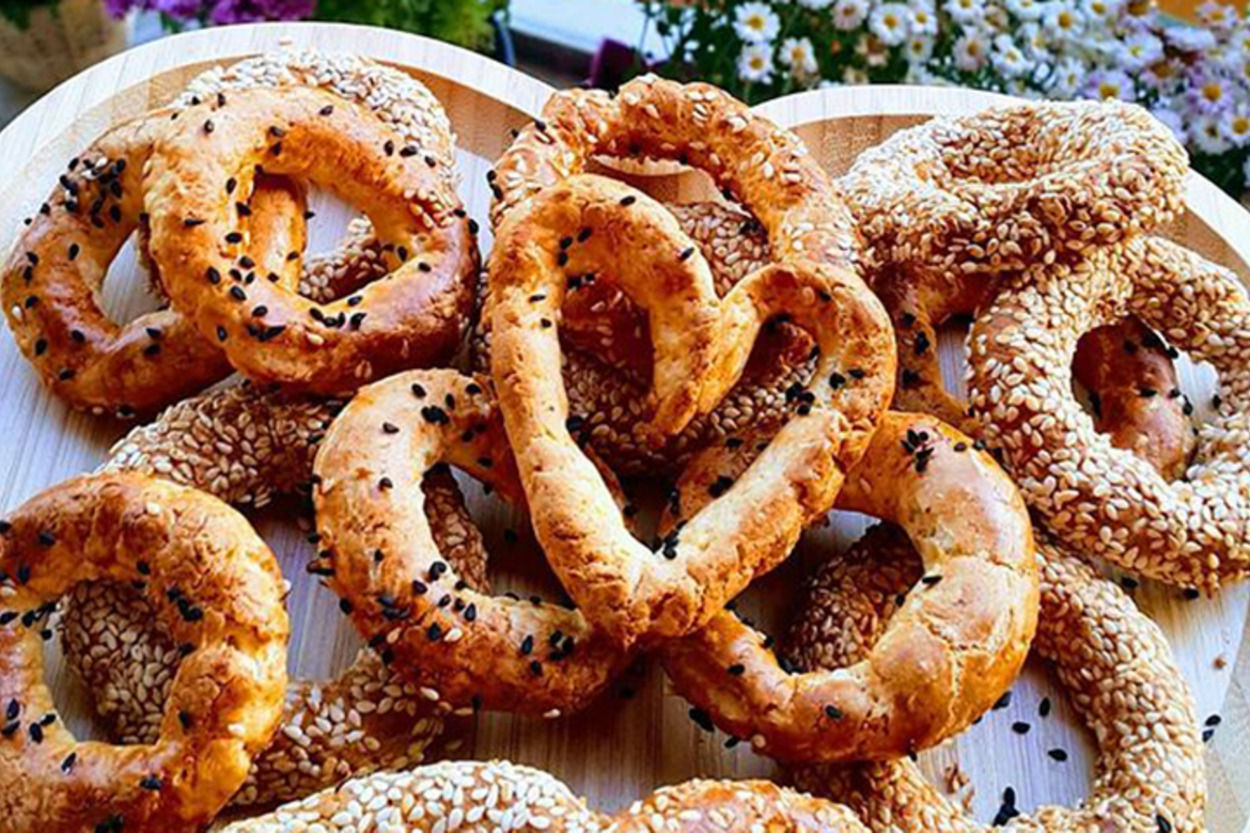 Yapay Şeker Kullanmadan: Glutensiz Kandil Simidi