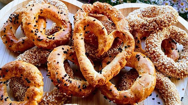 Yapay Şeker Kullanmadan: Glutensiz Kandil Simidi