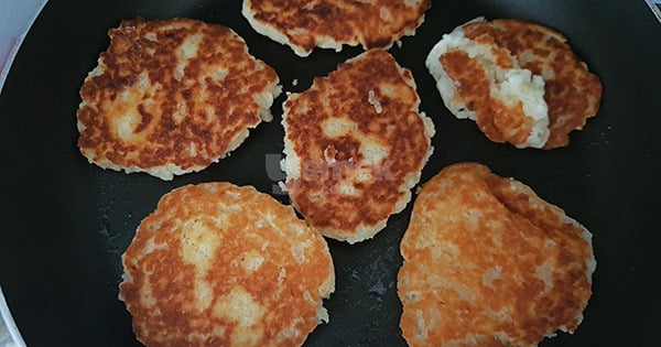 yumurtasiz-kasik-dokmesi-adim-4