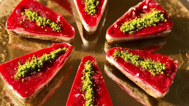 Damakta Kalan Lezzetiyle: Vişneli Raw Cheesecake