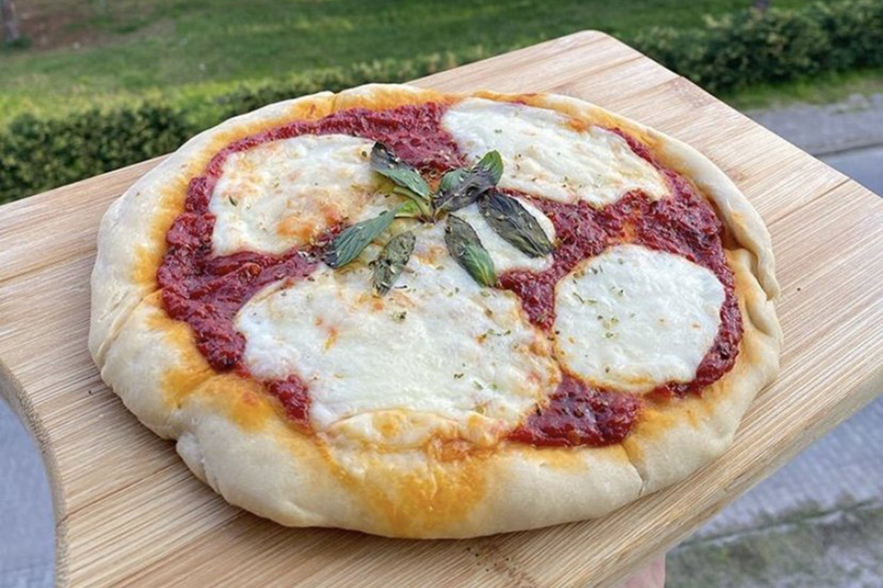 Çabucak Hazır: Pizza Margherita