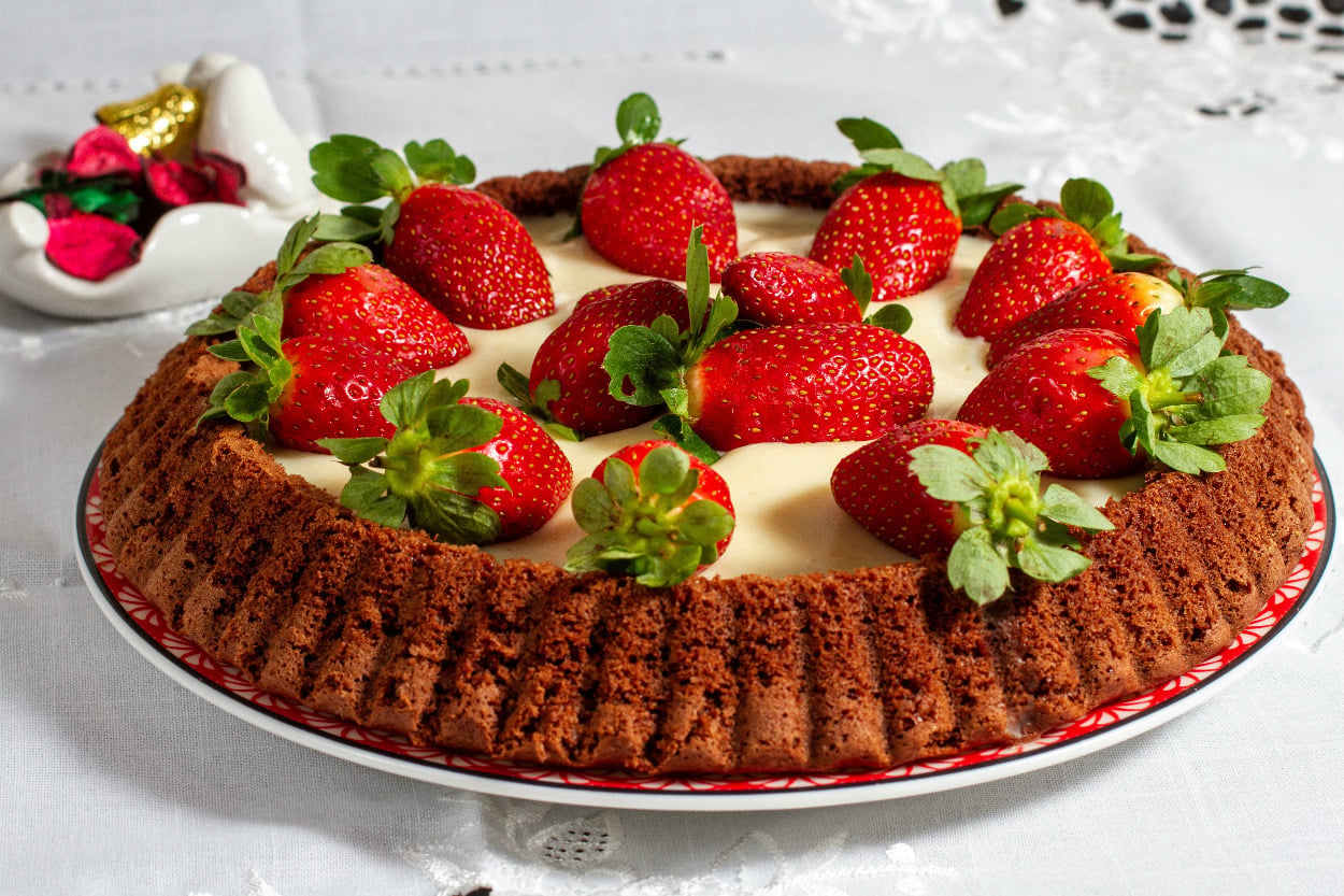 Pasta Görünümünde: Tart Kek