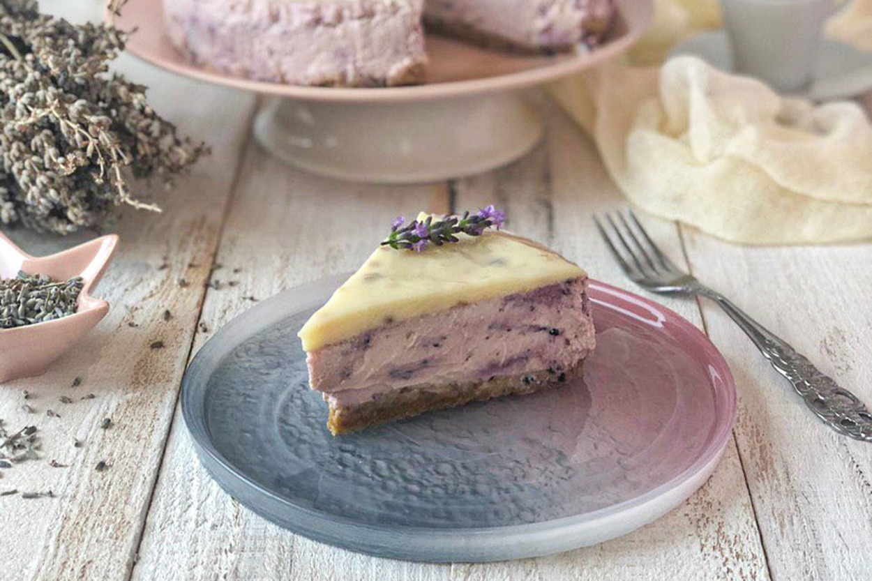Aroması Bol: Lavantalı Cheesecake