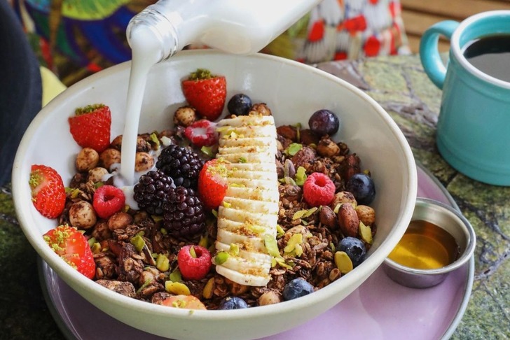 https://www.instagram.com/brekkiemoda/ | instagram