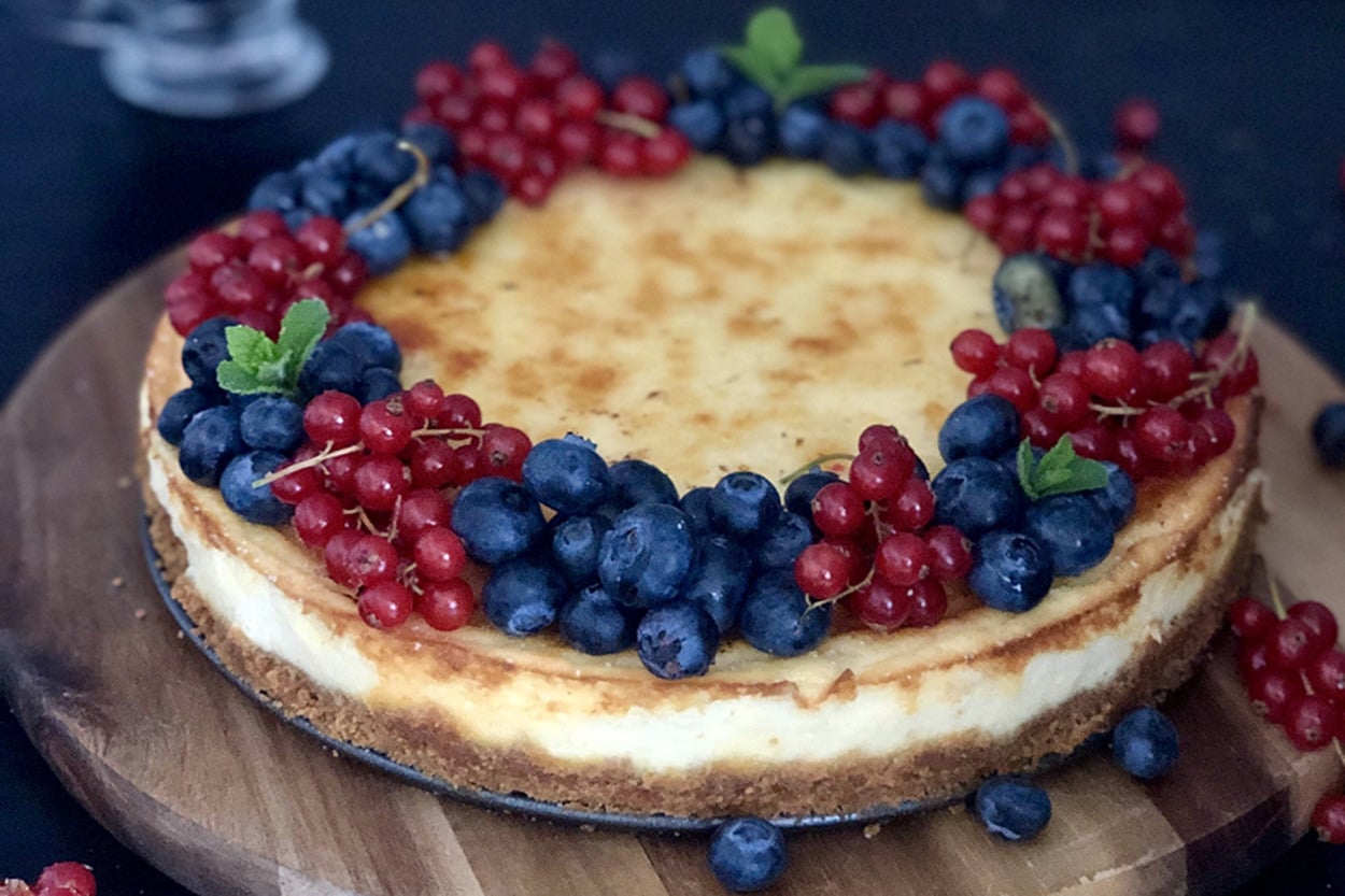 İki Lezzet Bir Arada: Creme Brulee Cheesecake