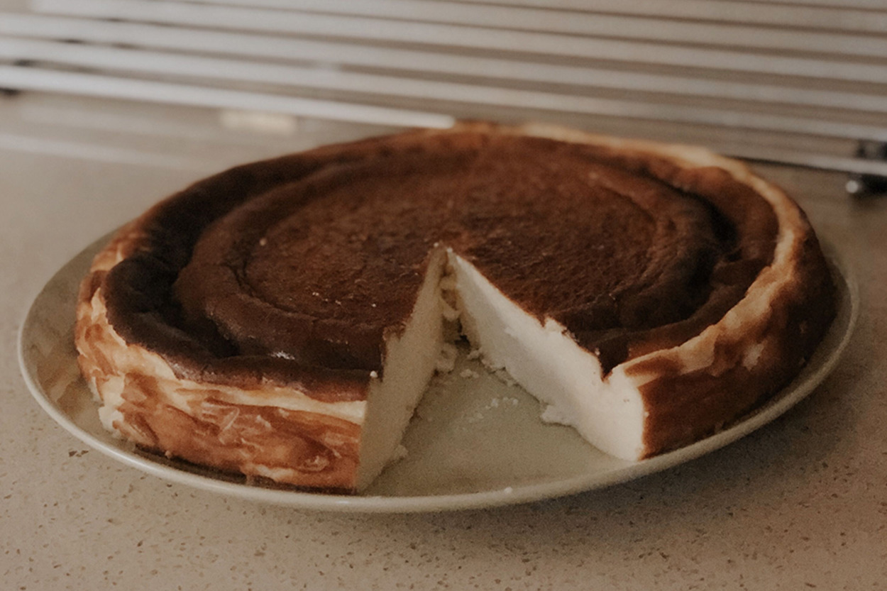Hafif ve Lezzet Dolu: San Sebastian Cheesecake