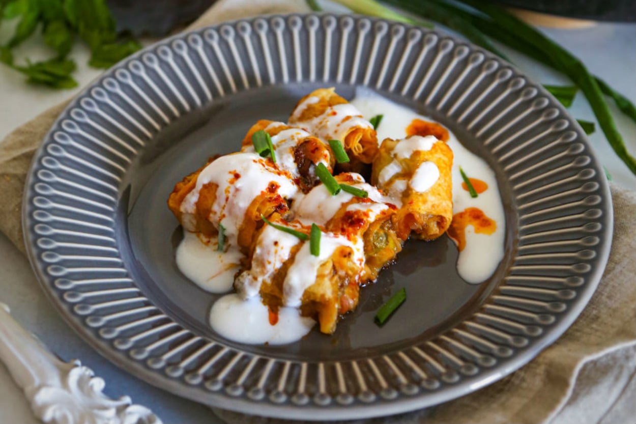Sevgi Dolu Sofralara: Yufkalı Bezelyeli Kuzu Kebabı