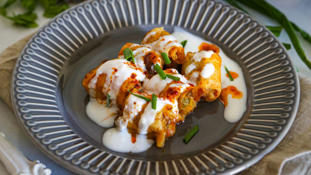 Sevgi Dolu Sofralara: Yufkalı Bezelyeli Kuzu Kebabı