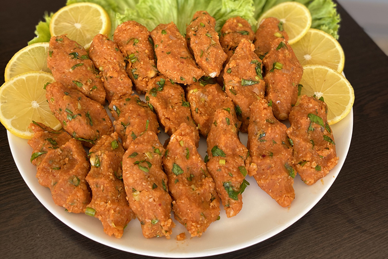 Tadı Damakta Kalan: Pratik Mercimek Köftesi