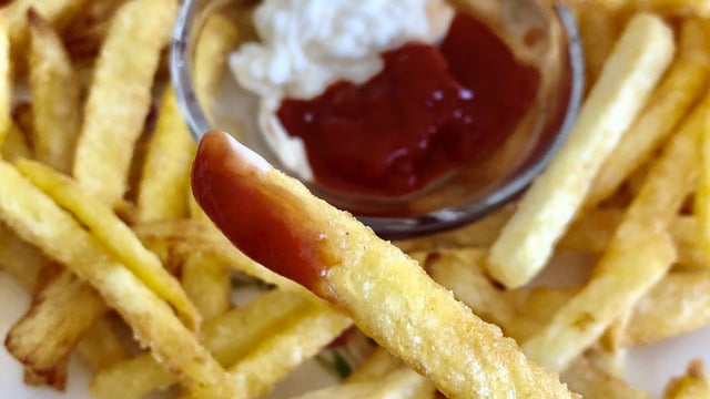 Çıtır Çıtır: Mısır Unlu Patates Kızartması