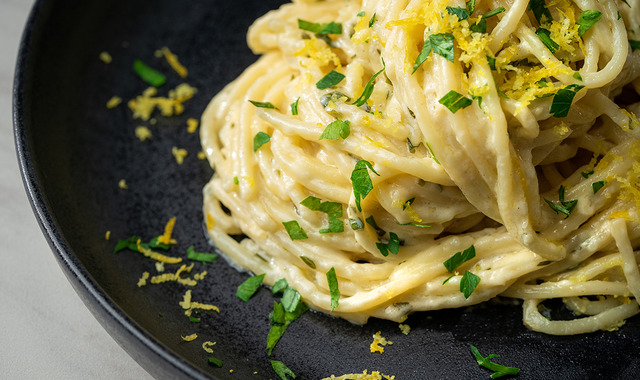 Ferah Lezzet: Limonlu Sarımsaklı Spagetti