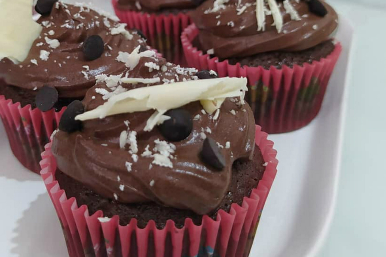 Sunumu Aşık Eder: Çikolatalı Cupcake