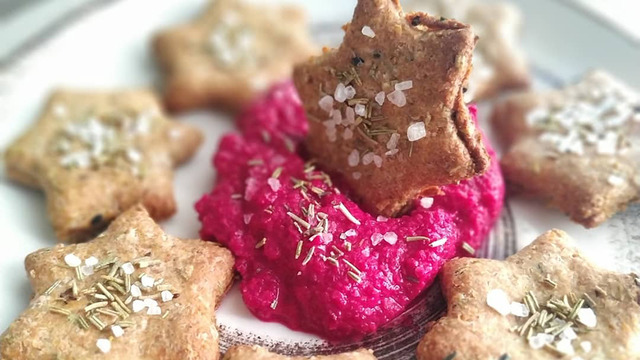 Farklı Atıştırmalık Arayanlara: Kuru Fasulyeli Vegan Kraker