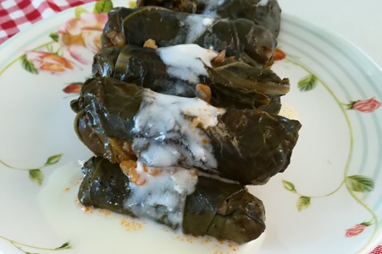 Tadı Bayılacağınız: Pazı Sarması