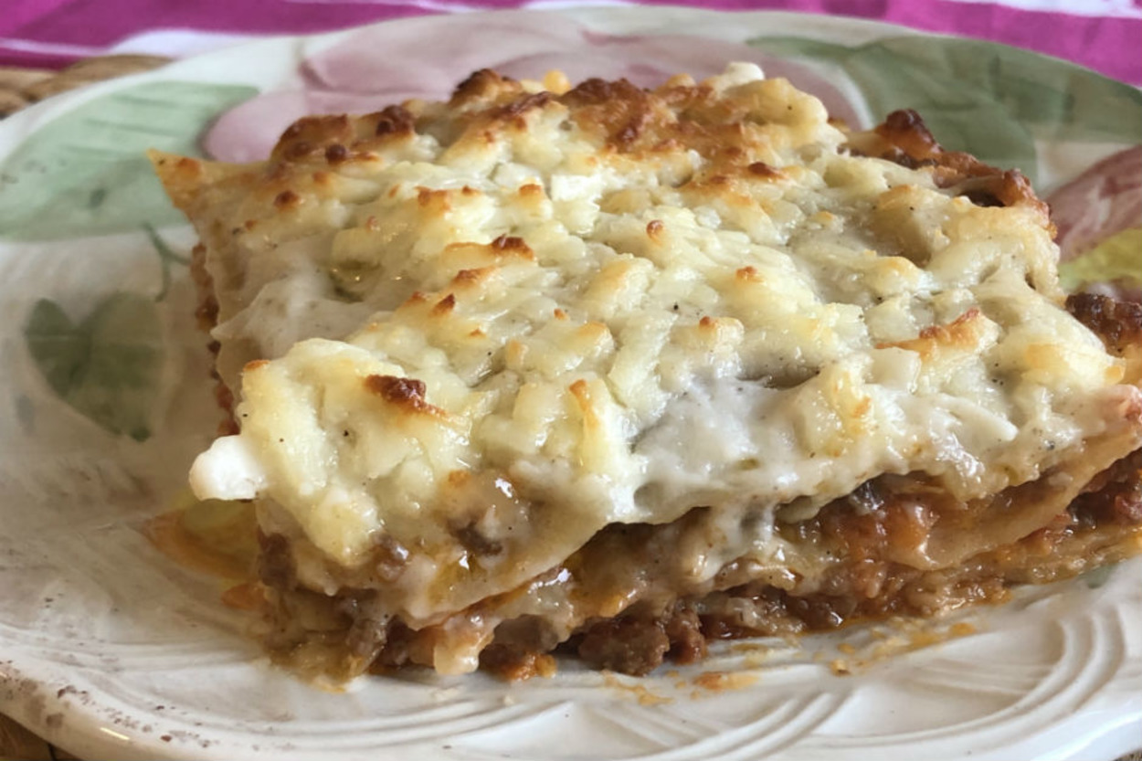 Bir İtalyan Klasiği: Beşamel Soslu Lazanya