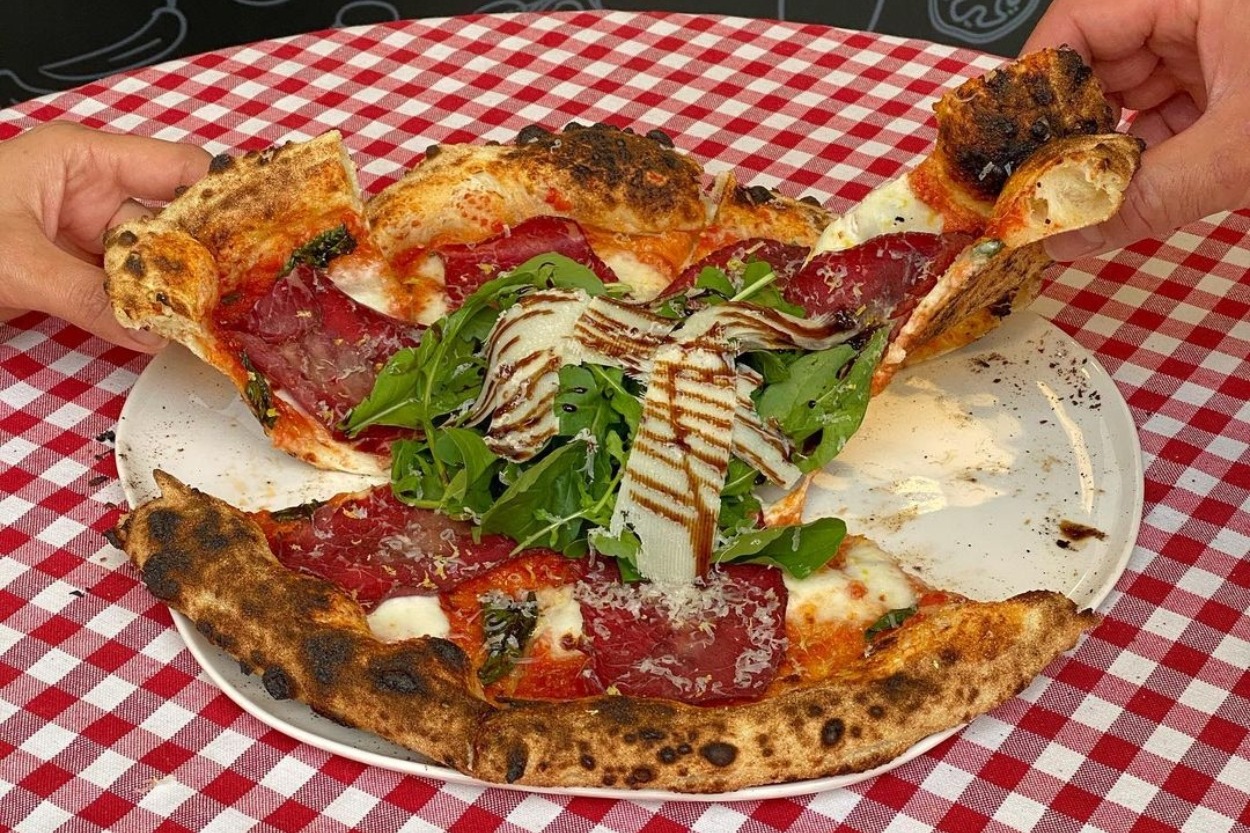 Gerçek İtalyan Pizzası Lezzetini İstanbul'da Yaşamanızı Sağlayacak 10 Nefis Pizzacı