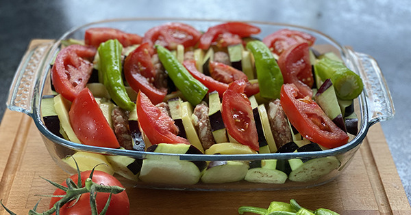 firinda-sebzeli-kofte-dizmesi-adim