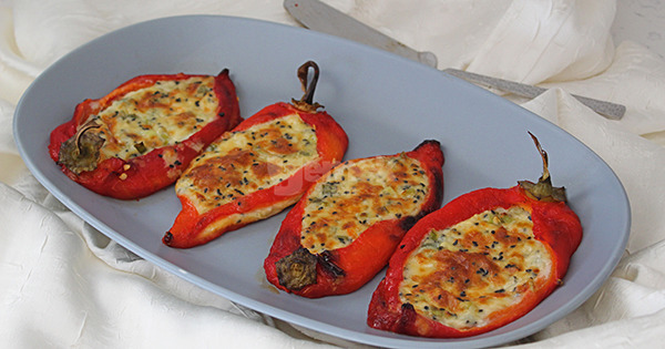 peynirli-firinda-biber-sandal-adim-7