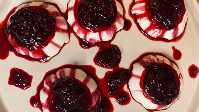 Hem Hafif Hem Lezzetli: Rafine Şekersiz Panna Cotta